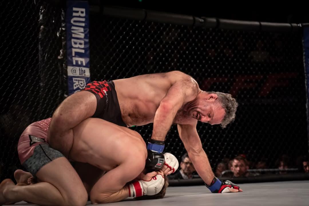 No-Gi grappling practice
